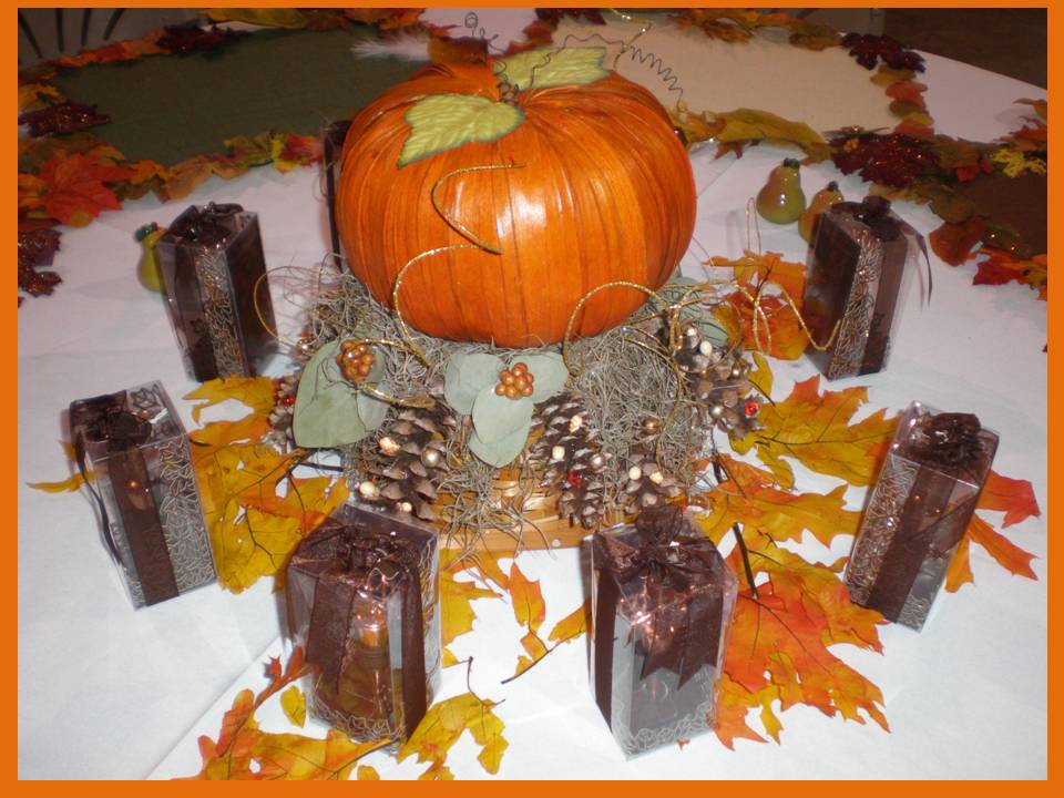thanksgiving dinner decorating ideas  pumpkin fall mes with